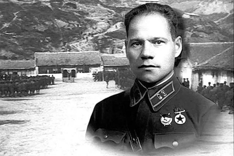 Шаймуратов генерал